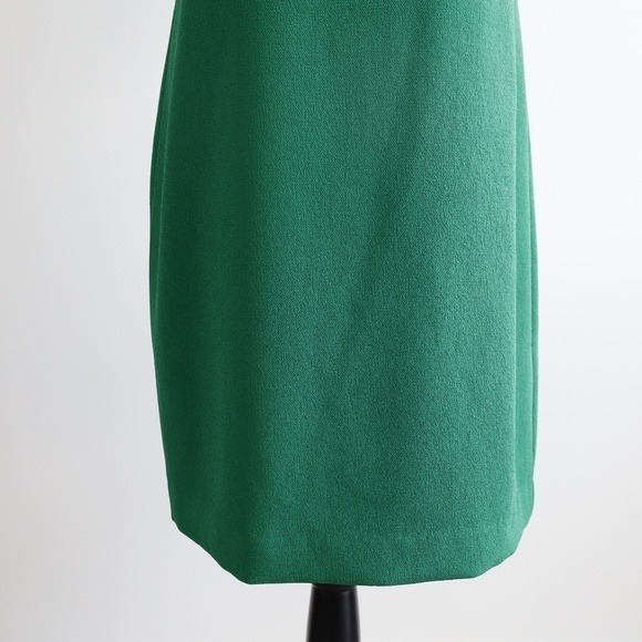 ⭐️HOST PICK⭐️ Trina Turk Sojourn 2 Dress - Picture 3 of 9